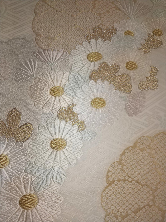 【西陣織】お仕立付き　袋帯　纐纈繡菊花文　白