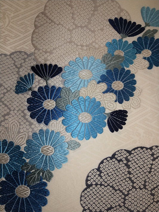 【西陣織】お仕立付き　袋帯　纐纈繍菊花文　ブルー
